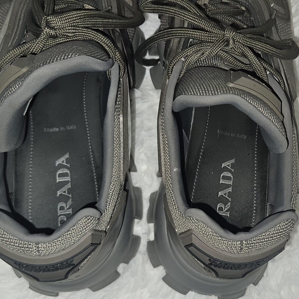 Prada Cloudbust Thunder Gray/Green Sneakers 11 - Picture 5 of 10